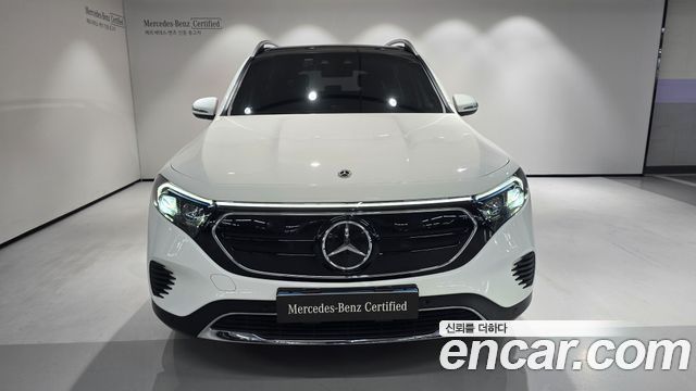 Mercedes-Benz EQB (X243) EQB300 4MATIC 2024 — фото 6
