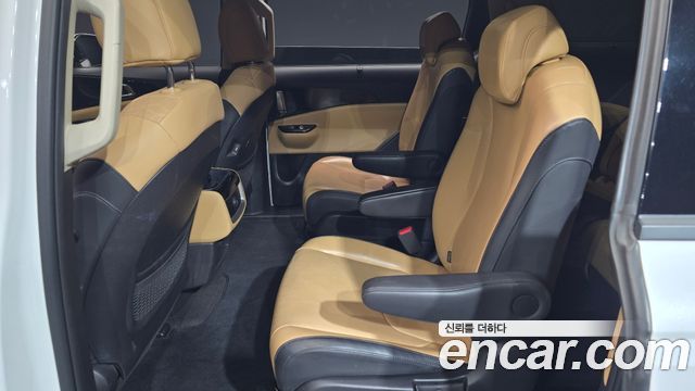 Kia Carnival (IV) Gasoline 9-Seater Noblesse 2023 — фото 11