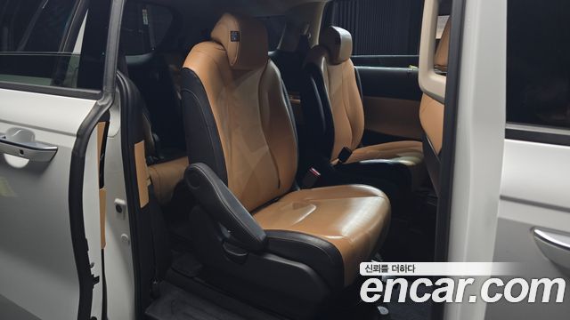 Kia Carnival (IV) Gasoline 9-Seater Noblesse 2023 — фото 12