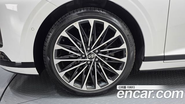 Hyundai Grandeur Hybrid (GN7) Calligraphy 2025 — фото 5