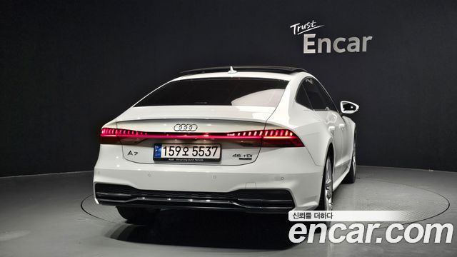 Audi A7 (4K) 45 TDI Quattro Premium 2022 — фото 4
