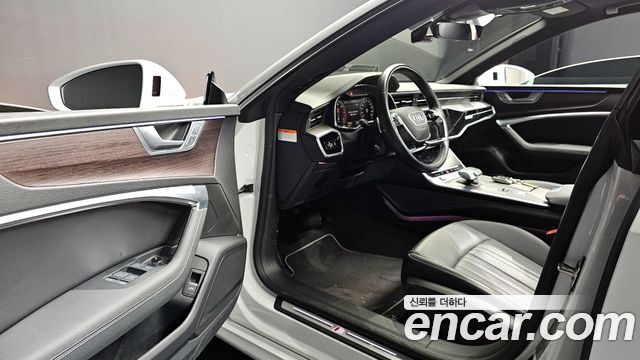 Audi A7 (4K) 45 TDI Quattro Premium 2022 — фото 10