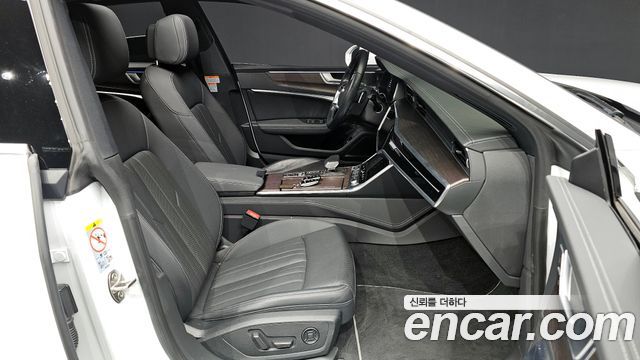 Audi A7 (4K) 45 TDI Quattro Premium 2022 — фото 11