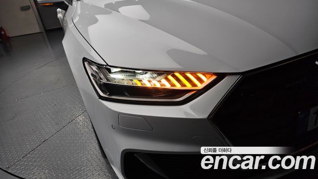 Audi A7 (4K) 45 TDI Quattro Premium 2022 — фото 22