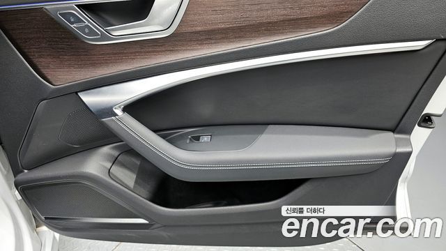 Audi A7 (4K) 45 TDI Quattro Premium 2022 — фото 25