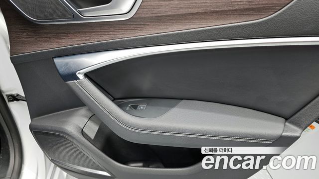 Audi A7 (4K) 45 TDI Quattro Premium 2022 — фото 29
