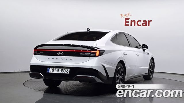 Hyundai Sonata The Edge (DN8) 2.0 Exclusive 2024 — фото 2