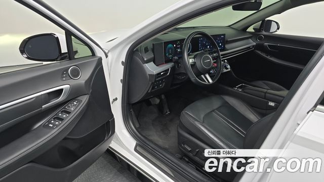 Hyundai Sonata The Edge (DN8) 2.0 Exclusive 2024 — фото 10