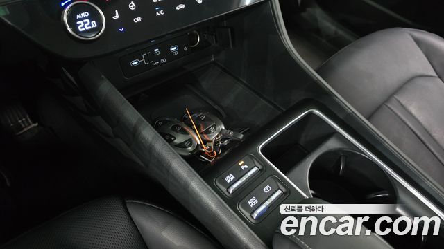 Hyundai Sonata The Edge (DN8) 2.0 Exclusive 2024 — фото 33