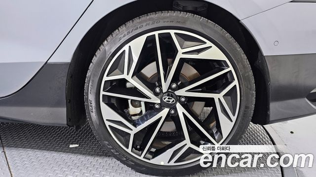 Hyundai Ioniq 6 Long Range Prestige 2023 — фото 21