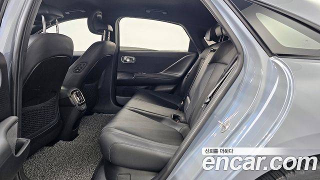 Hyundai Ioniq 6 Long Range Prestige 2023 — фото 26
