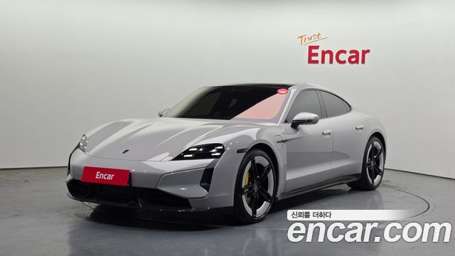 Porsche Taycan Turbo S