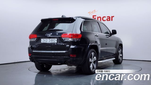 Jeep Grand Cherokee 3.0 Diesel Overland WK2 2014 — фото 2