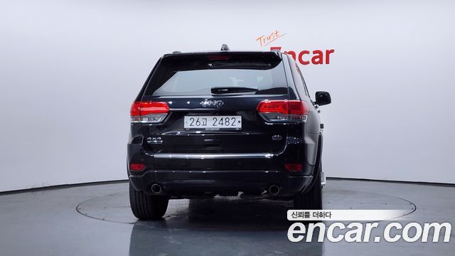Jeep Grand Cherokee 3.0 Diesel Overland WK2 2014 — фото 4
