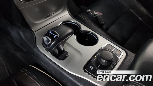 Jeep Grand Cherokee 3.0 Diesel Overland WK2 2014 — фото 9