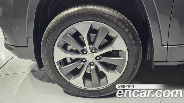 Jeep Cherokee (KL) 3.2 Overland AWD 2021 — фото 5
