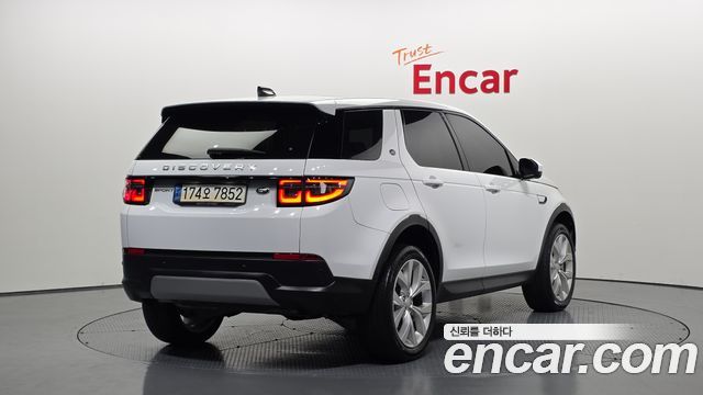 Land Rover Discovery Sport (II) P250 SE 2021 — фото 2