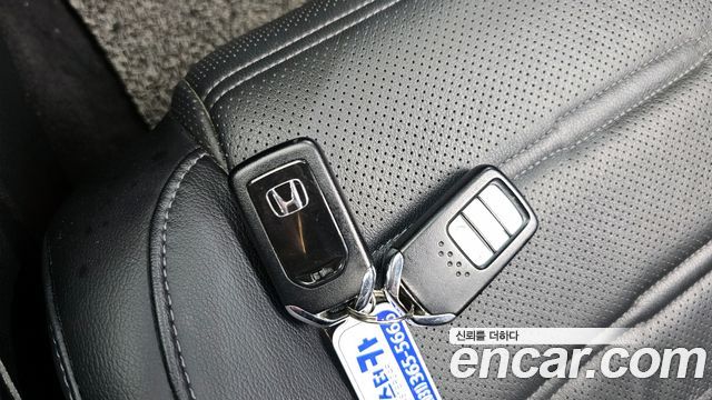 Honda CR-V (V) 1.5 EX-L 4WD 2017 — фото 18