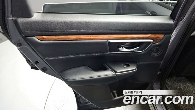 Honda CR-V (V) 1.5 EX-L 4WD 2017 — фото 25