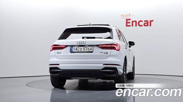 Audi Q3 (F3) 40 TFSI Quattro Premium 2024 — фото 4