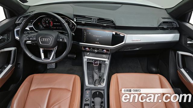 Audi Q3 (F3) 40 TFSI Quattro Premium 2024 — фото 7