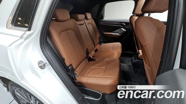 Audi Q3 (F3) 40 TFSI Quattro Premium 2024 — фото 15