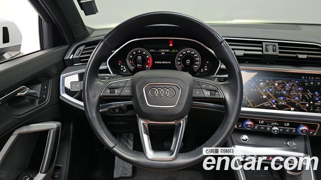 Audi Q3 (F3) 40 TFSI Quattro Premium 2024 — фото 17
