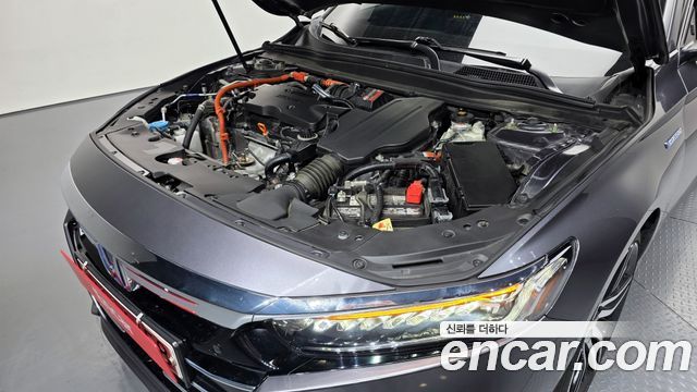 Honda Accord (X) 2.0 Hybrid Touring 2021 — фото 6