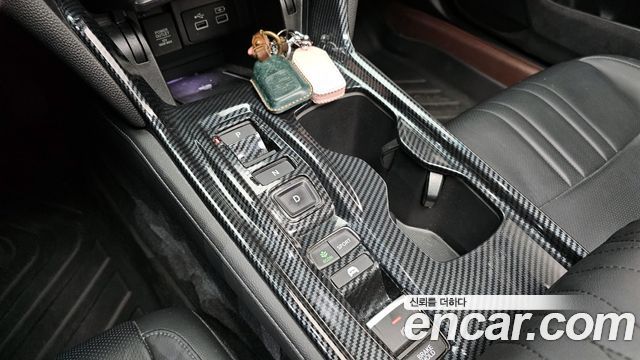 Honda Accord (X) 2.0 Hybrid Touring 2021 — фото 9