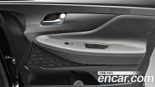 Hyundai Santa Fe Diesel 2.2 2WD Prestige 2021 — фото 31