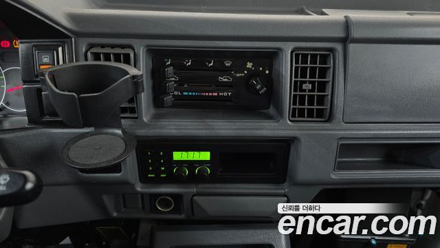 Chevrolet Labo Semi-Refrigerated Van-Truck 2020 — фото 12