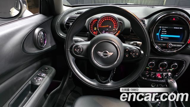 MINI Cooper Clubman Standard 2nd 2018 — фото 13