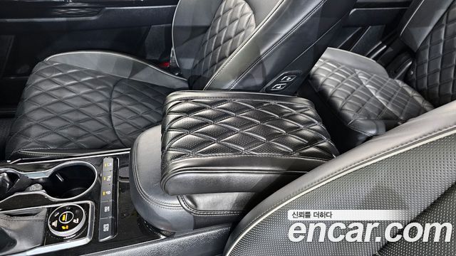 Kia Mohave The Master Diesel 3.0 4WD 5-Seater Masters 2021 — фото 31