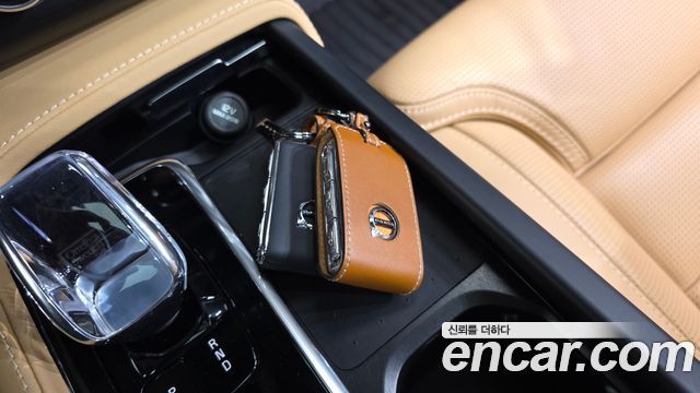 Volvo XC90 (II) B6 Ultimate Bright 2024 — фото 29
