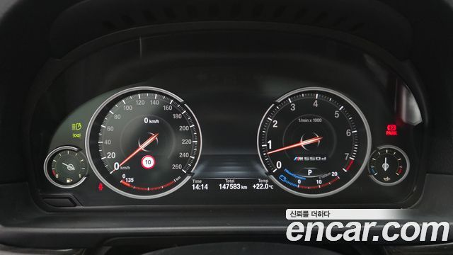 BMW 5 Series (F10) 528i Luxury 2014 — фото 8