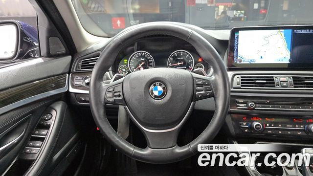 BMW 5 Series (F10) 528i Luxury 2014 — фото 13