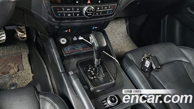 KG Mobility (SsangYong) Rexton Sports Khan Diesel 2.2 4WD Prestige 2022 — фото 9