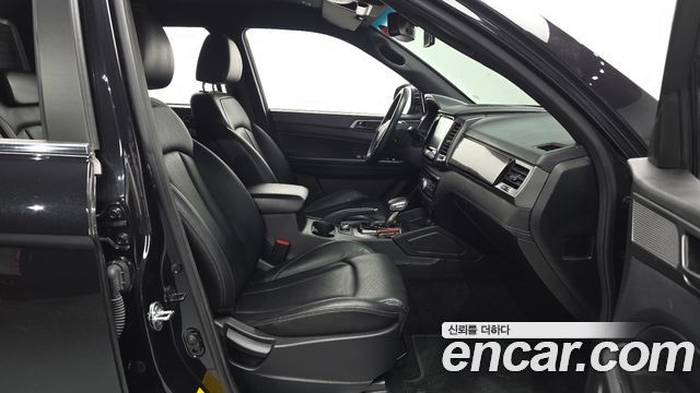 KG Mobility (SsangYong) Rexton Sports Khan Diesel 2.2 4WD Prestige 2022 — фото 10