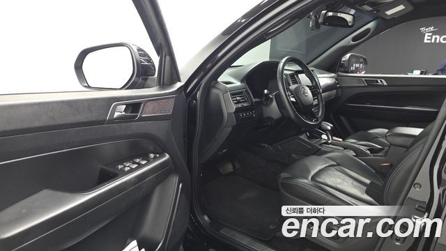KG Mobility (SsangYong) Rexton Sports Khan Diesel 2.2 4WD Prestige 2022 — фото 11