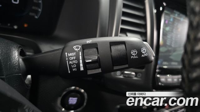 KG Mobility (SsangYong) Rexton Sports Khan Diesel 2.2 4WD Prestige 2022 — фото 27