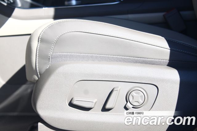 Kia Carnival (IV) Diesel 9-Seater Hi Limousine Signature 2024 — фото 9