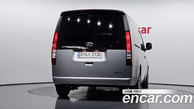 Hyundai Staria L3.5 Cargo 5-Seater Modern 2023 — фото 4