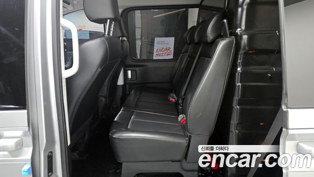 Hyundai Staria L3.5 Cargo 5-Seater Modern 2023 — фото 12