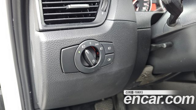 BMW X1 (E84) xDrive 18d 2012 — фото 17