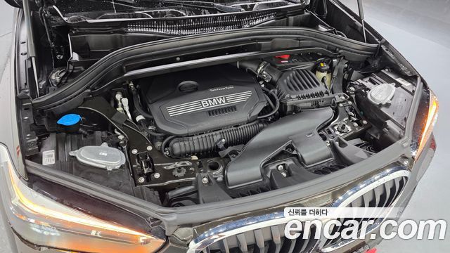 BMW X1 (F48) xDrive 20i Advantage 2020 — фото 6