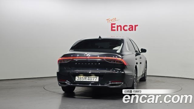 Hyundai Grandeur Hybrid (IG) Premium 2022 — фото 4
