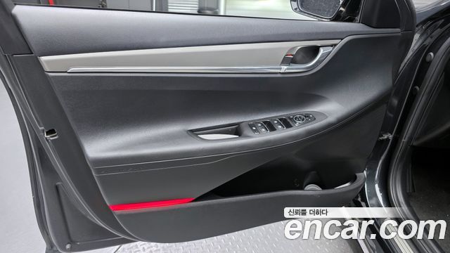 Hyundai Grandeur Hybrid (IG) Premium 2022 — фото 24