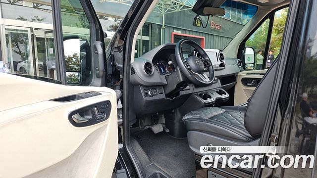 Mercedes-Benz Sprinter 3.0 Diesel W907 2022 — фото 10
