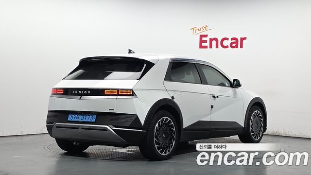 Hyundai Ioniq 5 Long Range AWD Commercial Long Range Package 2023 — фото 2