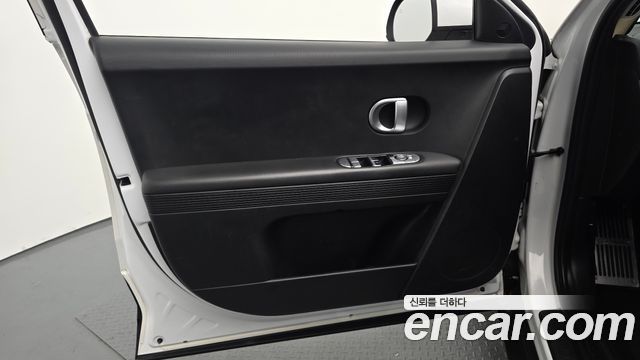 Hyundai Ioniq 5 Long Range AWD Commercial Long Range Package 2023 — фото 24